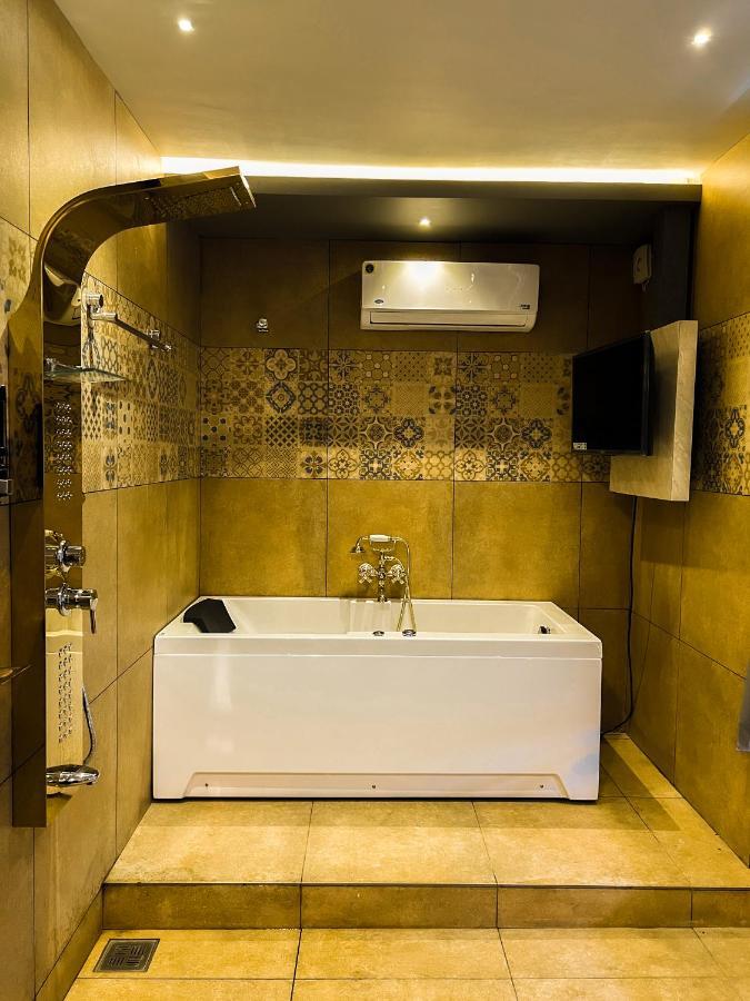 Bbc Luxury Apartments Perintalmanna Экстерьер фото