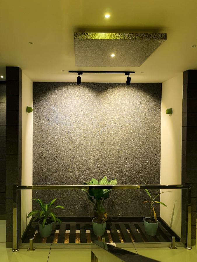 Bbc Luxury Apartments Perintalmanna Экстерьер фото