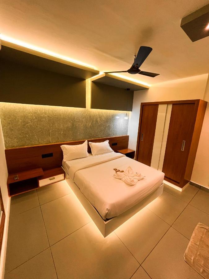 Bbc Luxury Apartments Perintalmanna Экстерьер фото