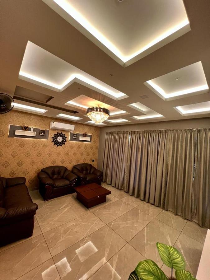 Bbc Luxury Apartments Perintalmanna Экстерьер фото